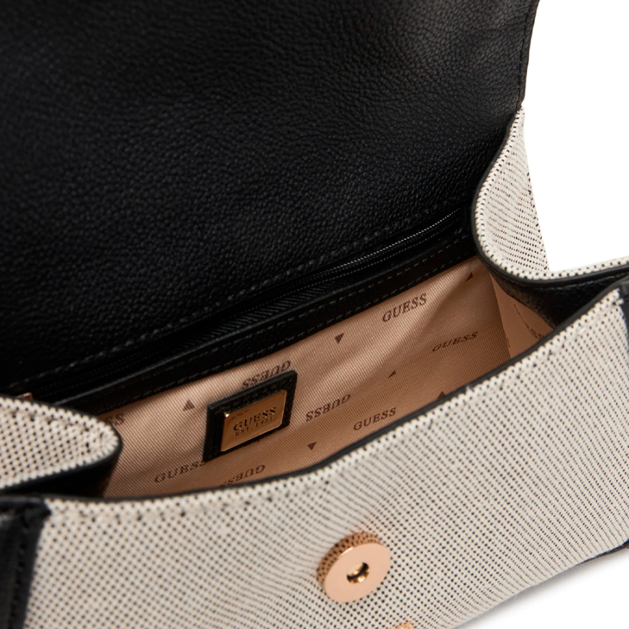 bolsa-de-ombro-com-aba-karnilla