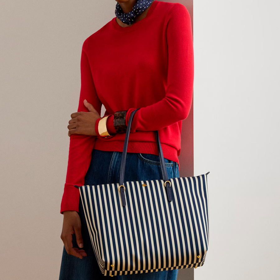 sac-fourre-tout-keaton-en-nylon-de-taille-moyenne sac-fourre-tout-keaton-en-nylon-de-taille-moyenne