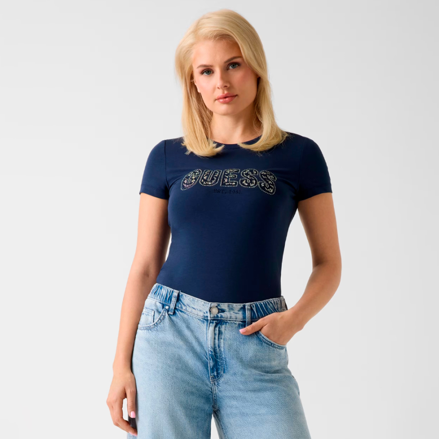 t-shirt-a-logo-coupe-ajustee