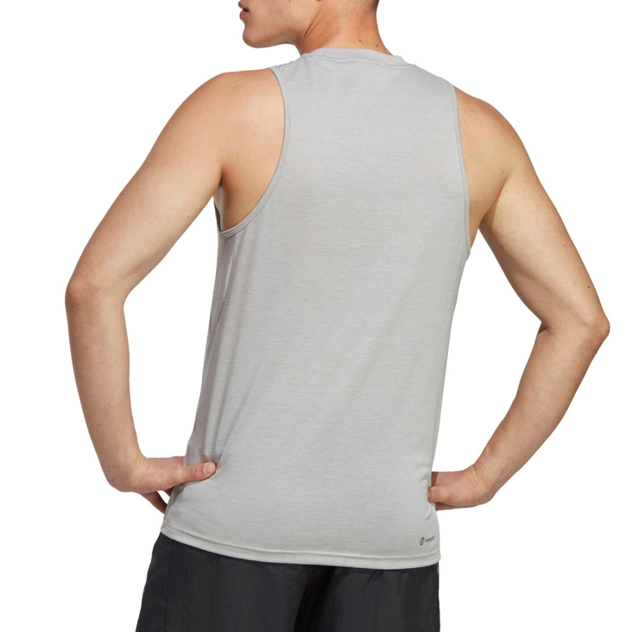 train-essentials-sleeveless-t-shirt train-essentials-sleeveless-t-shirt