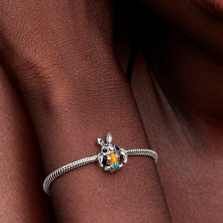 charm-stitch-conejo-de-pascua-de-disney-794498c01