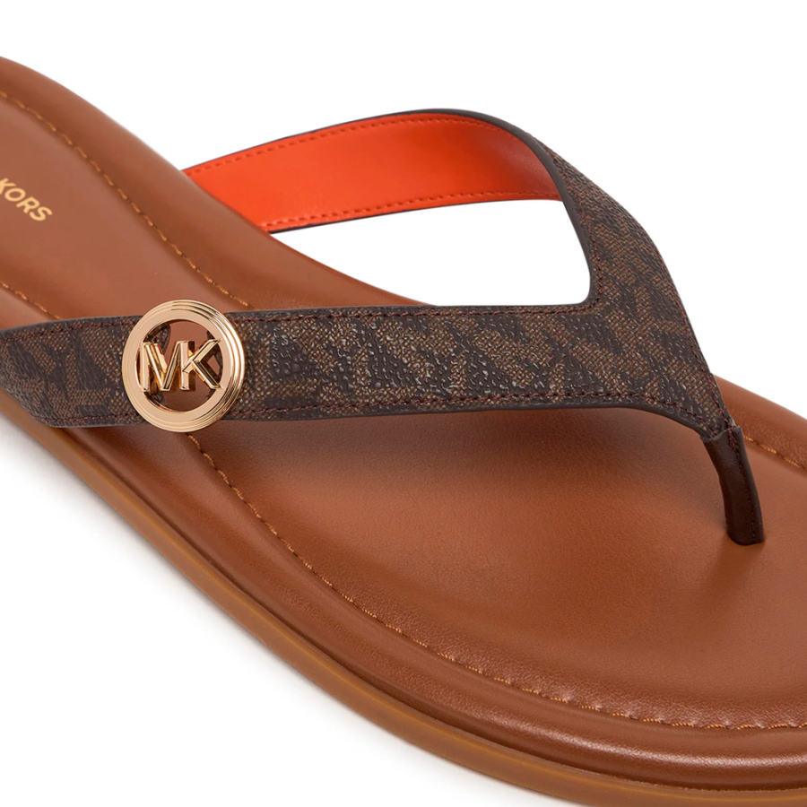 sandales-erin-a-entre-doigts