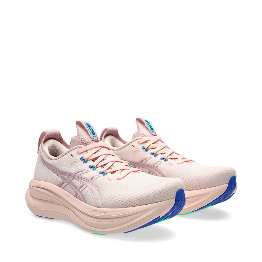 gel-nimbus-28-sneakers