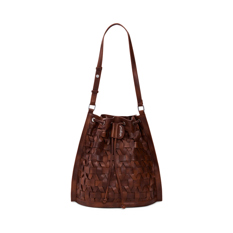 mittelgrosser-rucksack-mit-geflochtenem-kordelzug