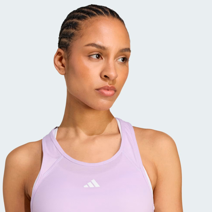 t-shirt-sans-manches-essentials-a-logo-minimaliste