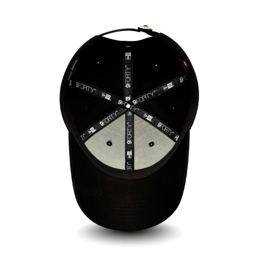 bone-new-era-new-york-yankees-essential-9forty