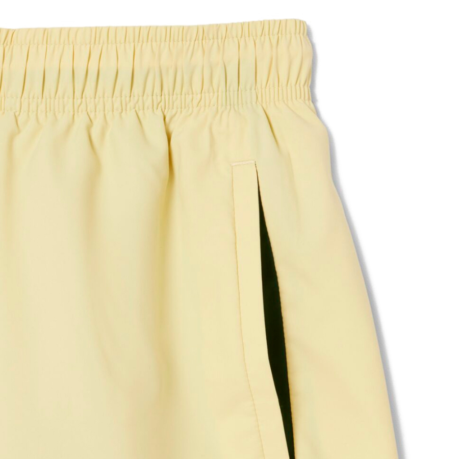 quick-drying-swimsuit