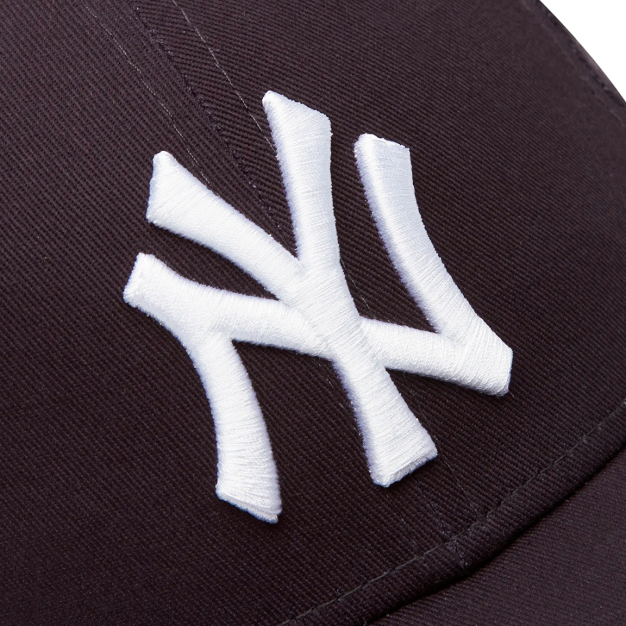 cappellino-new-era-new-york-yankees-essential-9forty