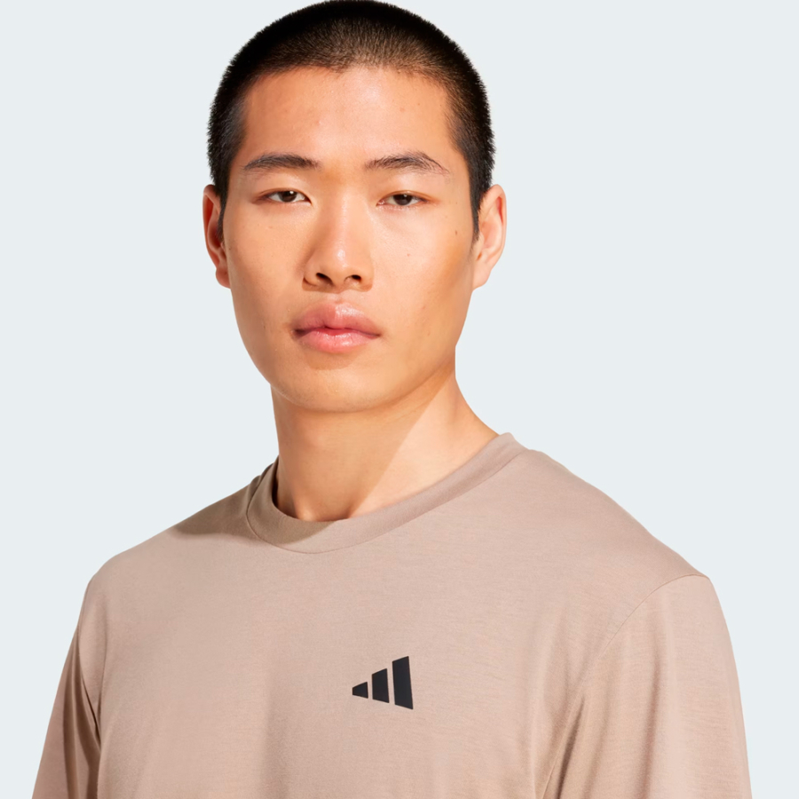 t-shirt-d-entrainement-train-essentials-feelready t-shirt-d-entrainement-train-essentials-feelready