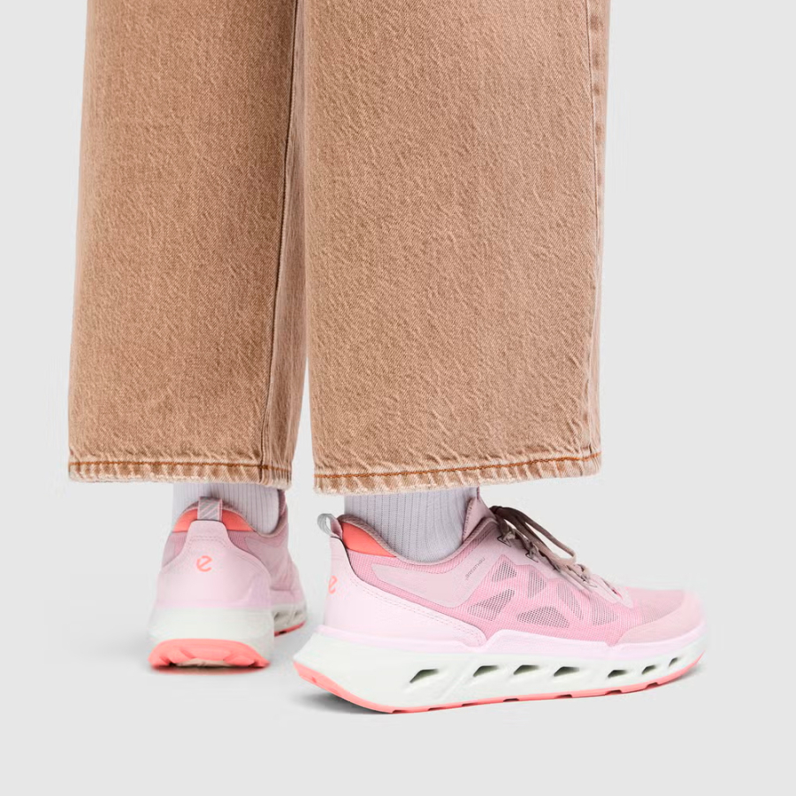 sneakers-biom-720-breathru