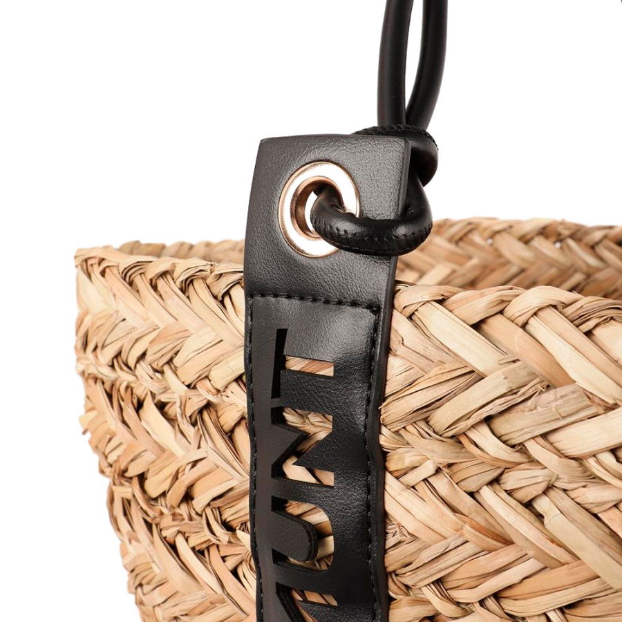 borsa-con-logo-sul-manico-fustellato