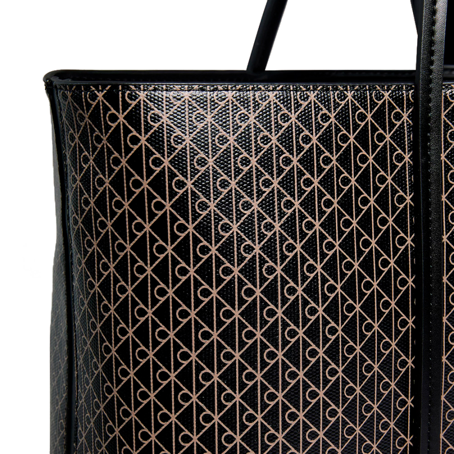 tote-bag-revestida-con-logo-emblematico-y-bolsillo