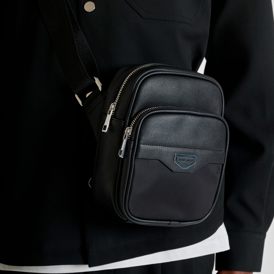 borsa-a-tracolla-in-nylon-e-pelle-sintetica