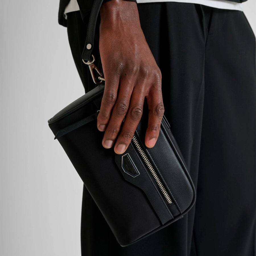 schultertasche-aus-nylon-und-kunstleder