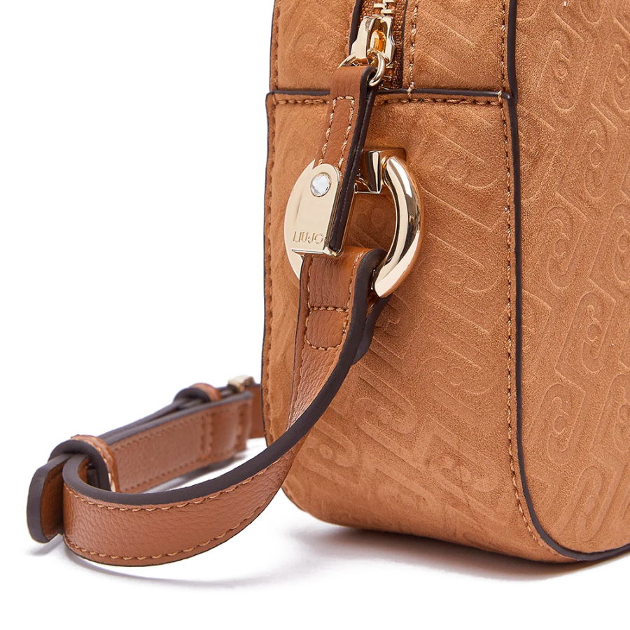 aa6211-t384a-medium-camera-case