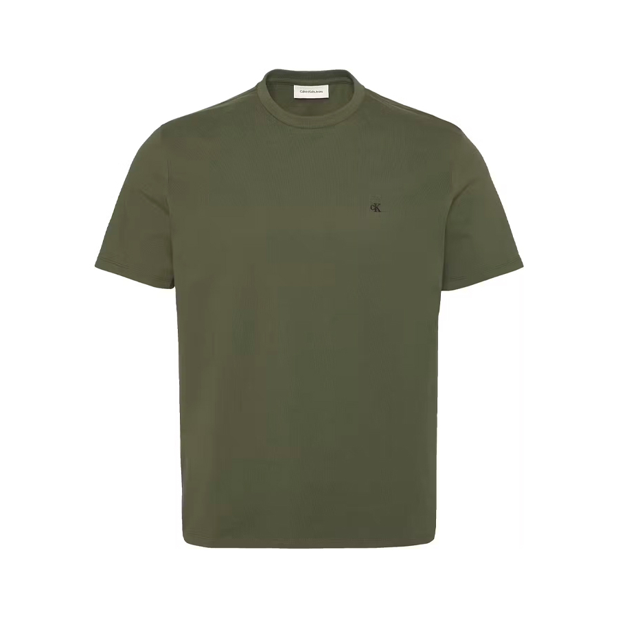 camiseta-clasica-con-monograma