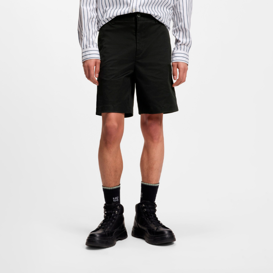 shorts-ajustados-de-sarga-de-algodon-elastico