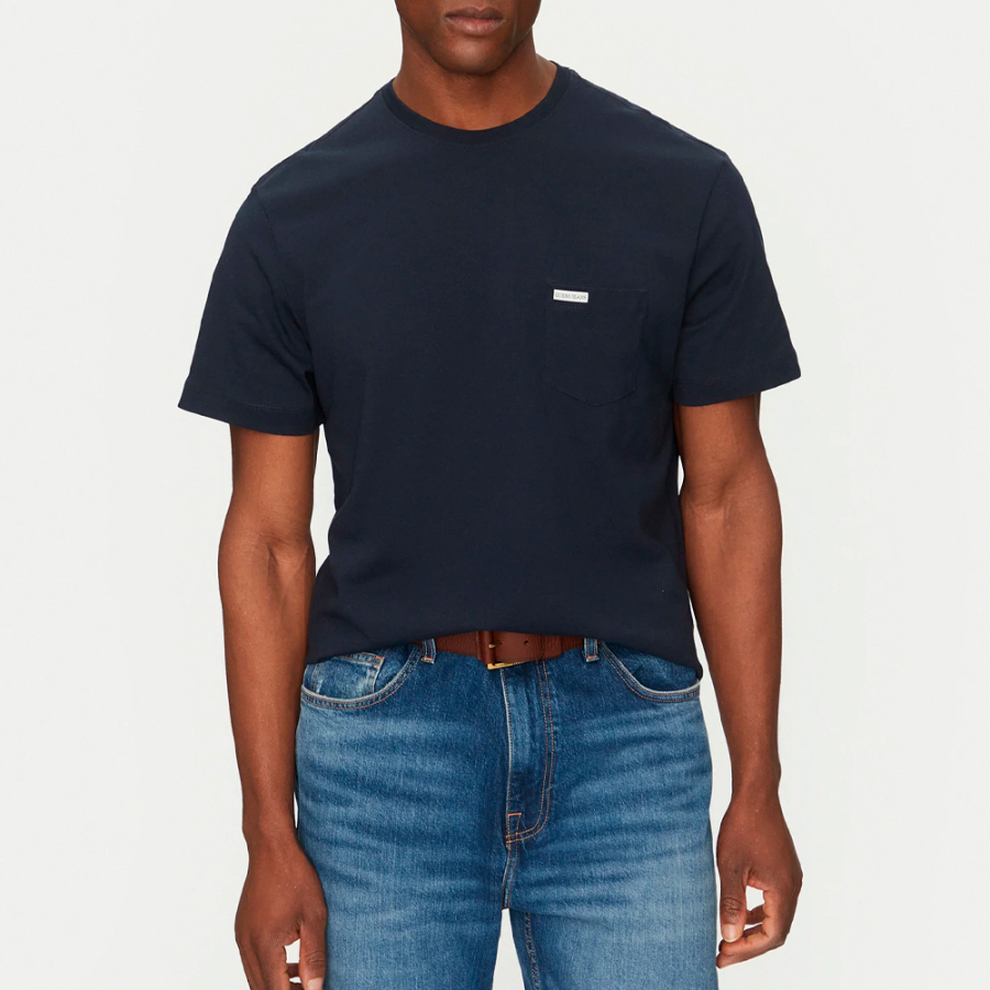 camiseta-regular-con-logo