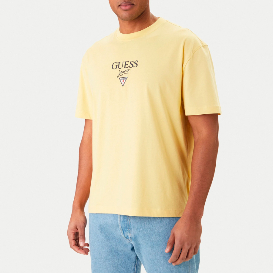 t-shirt-with-printed-logo