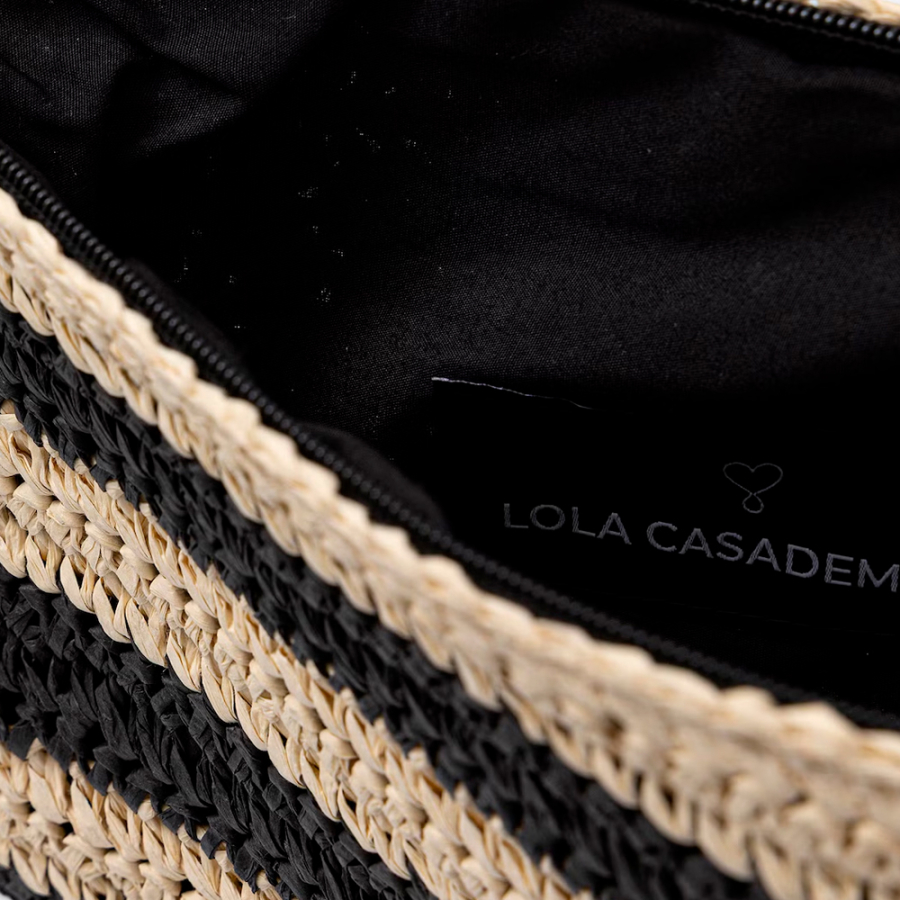 kulturbeutel-aus-bast-mit-henkel