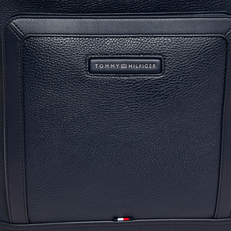 sac-a-dos-au-design-central-moderne sac-a-dos-au-design-central-moderne