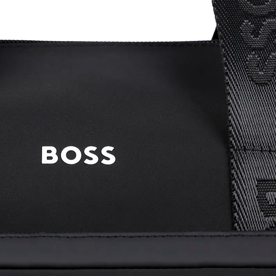 bolso-cambiador-para-bebe-con-correa-de-hombro-desmontable