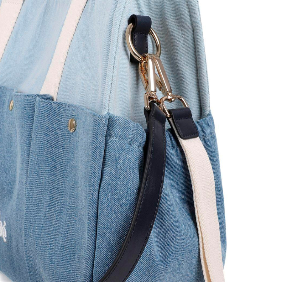 bolso-cambiador-para-bebe-con-logotipo-bordado