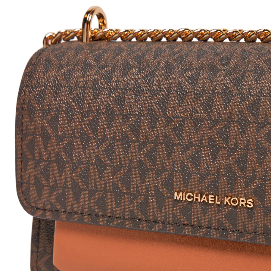 bolso-de-hombro-claire-grande-con-logotipo