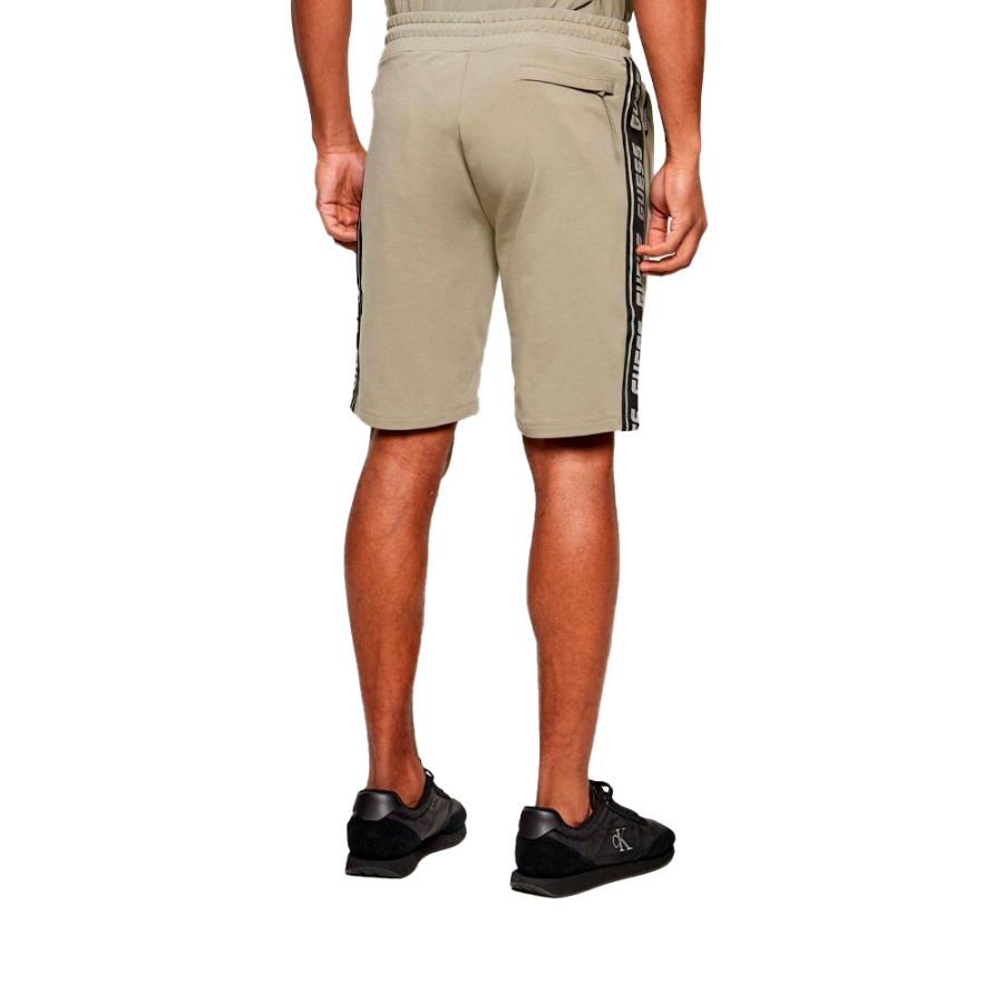 shorts-logo-tape shorts-logo-tape