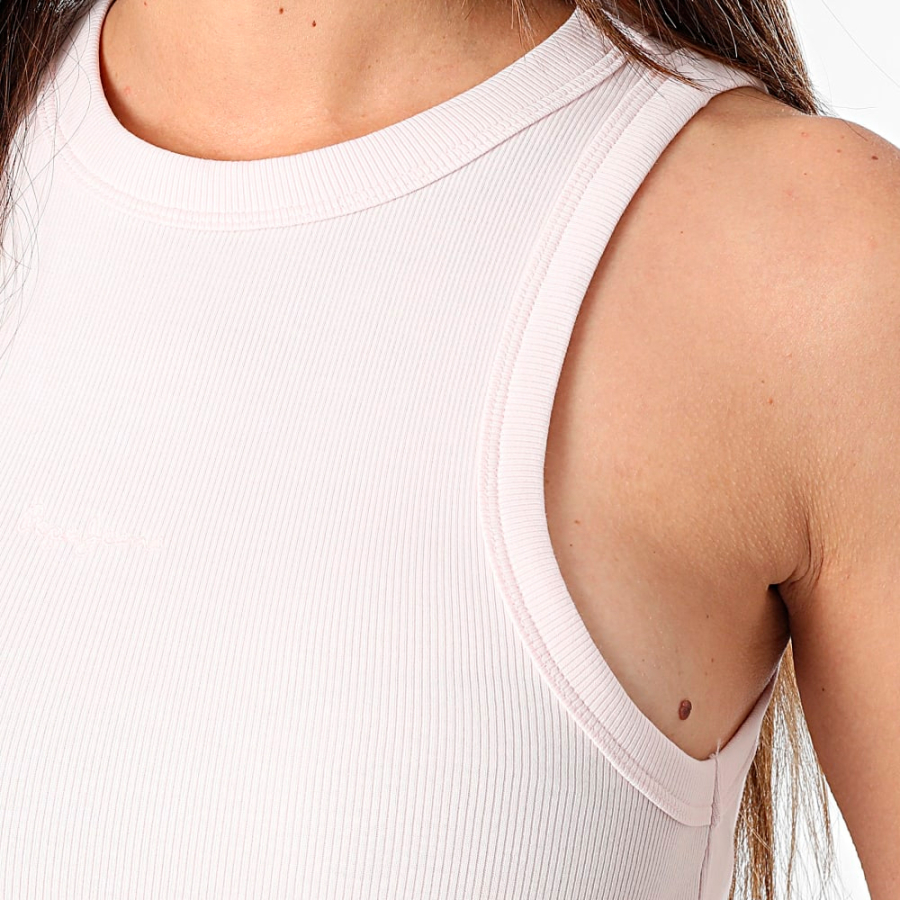 geripptes-armelloses-top