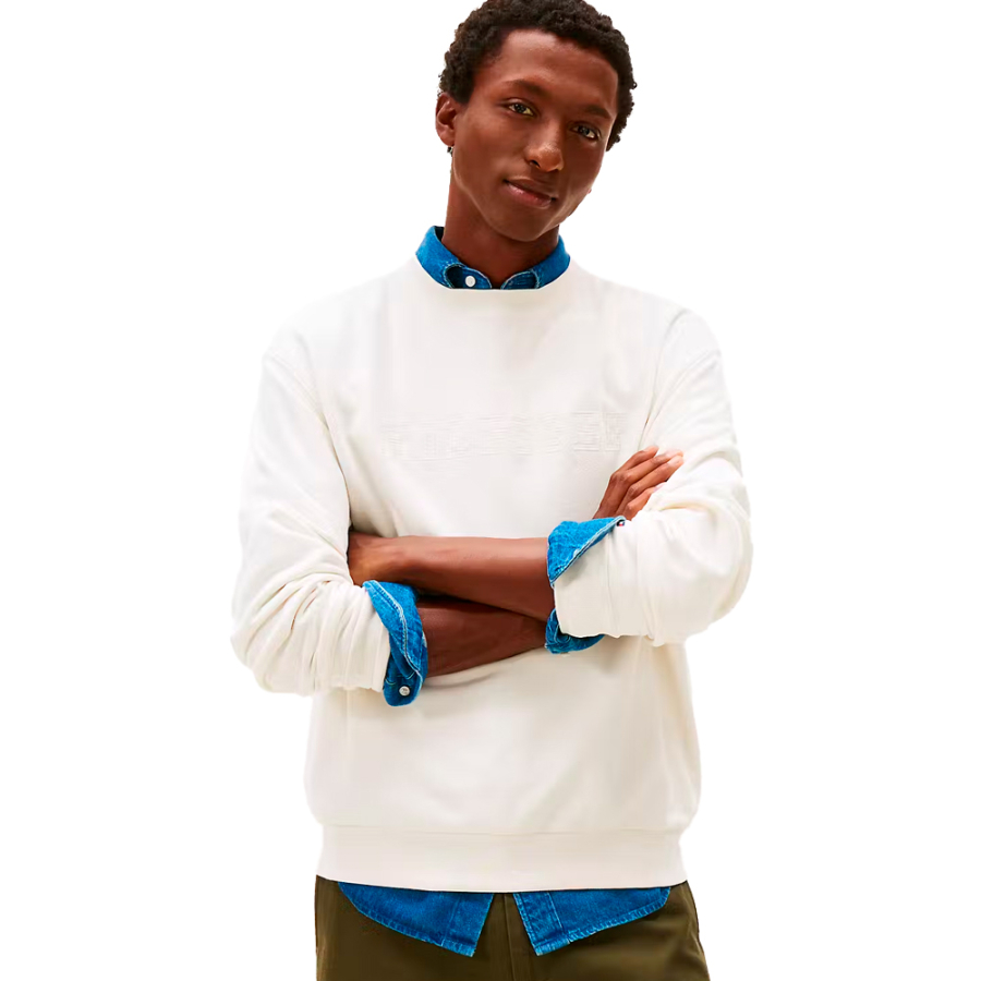 sweat-shirt-graphique-en-techniques-mixtes