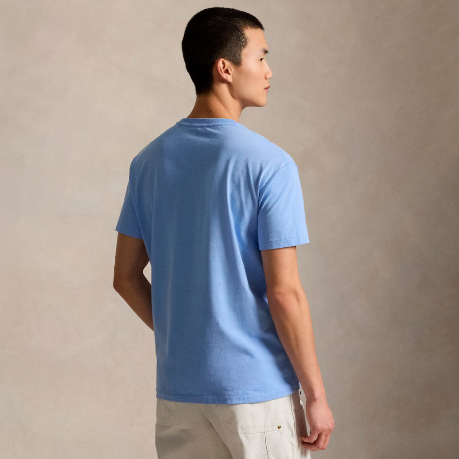 massgeschneidertes-slim-fit-t-shirt-mit-polo-bar-motiv