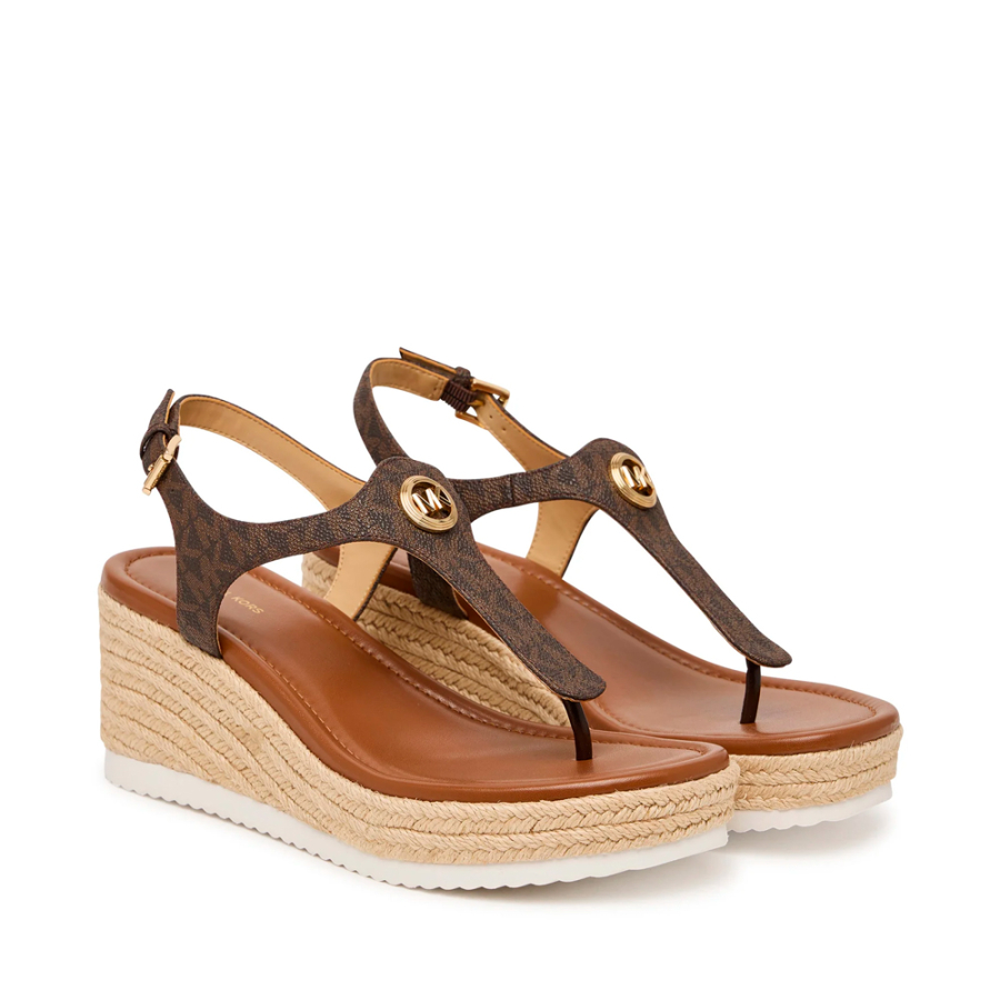 sandalia-val-estilo-chinelo-com-plataforma-e-logotipo-exclusivo