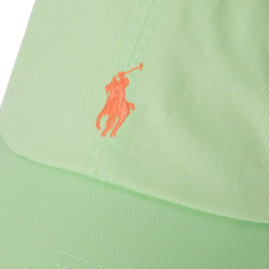 l-emblematique-casquette-chino-en-coton