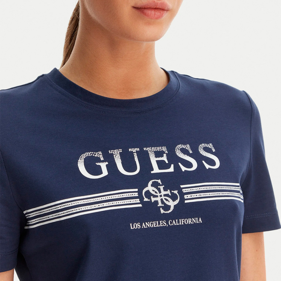 camiseta-com-o-logotipo-de-siena