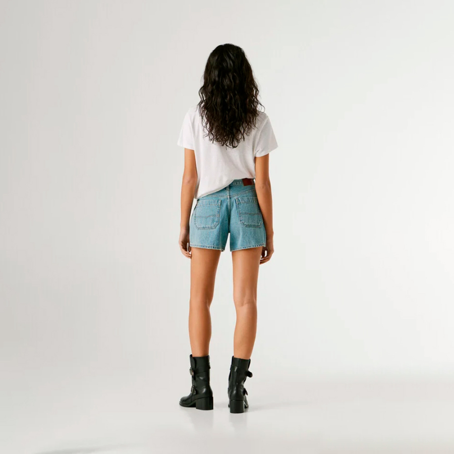 short-en-jean-coupe-classique short-en-jean-coupe-classique