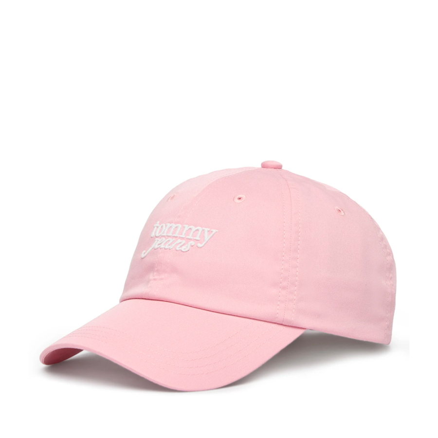 baseball-cap-with-embroidered-logo