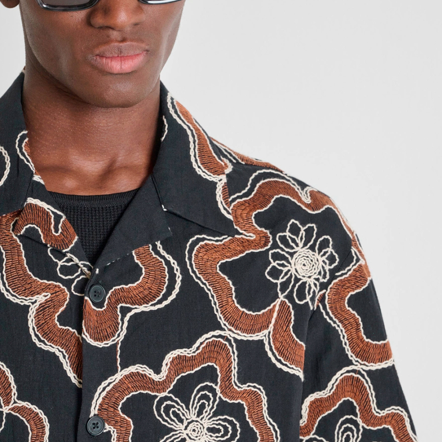 camisa-relaxed-fit-dover-con-estampado-floral