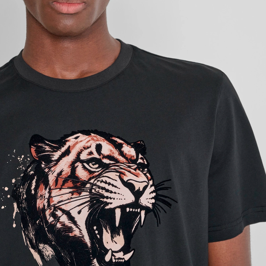 t-shirt-mit-normaler-passform-und-tigerprint