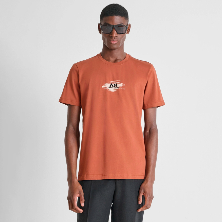 t-shirt-coupe-decontractee t-shirt-coupe-decontractee