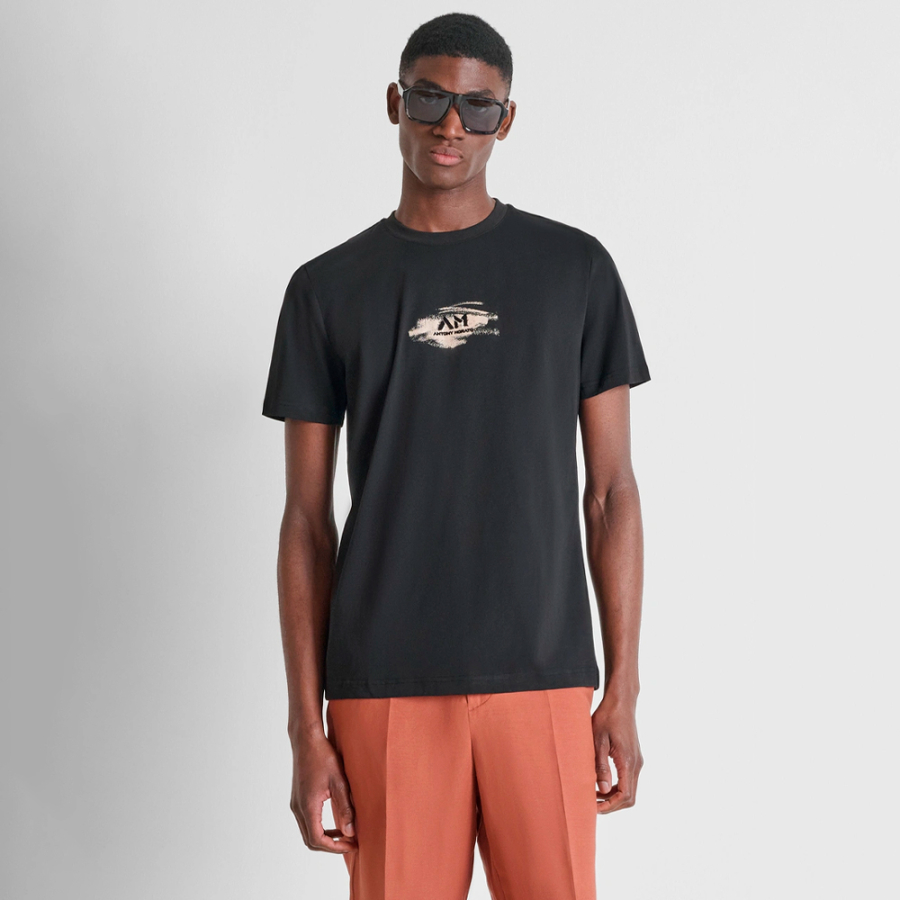 t-shirt-dalla-vestibilita-comoda