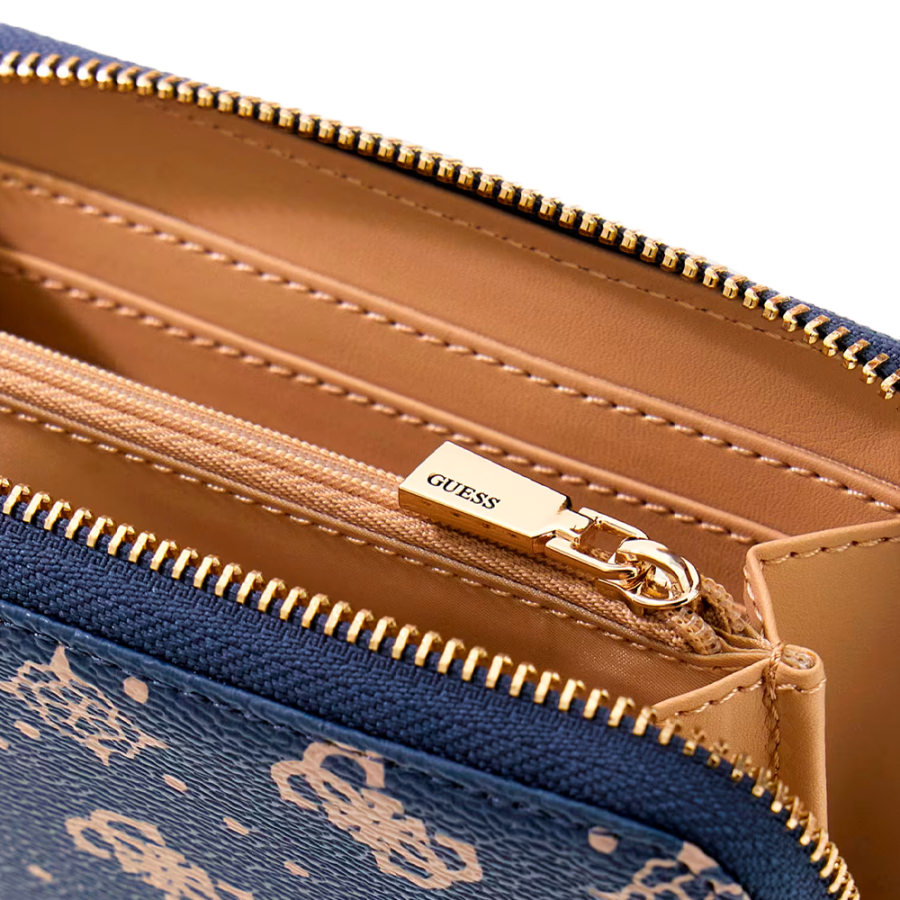 carteira-com-o-logotipo-da-emelie