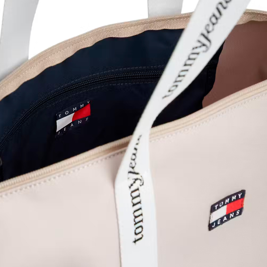 essential-tote-bag-with-inscription essential-tote-bag-with-inscription