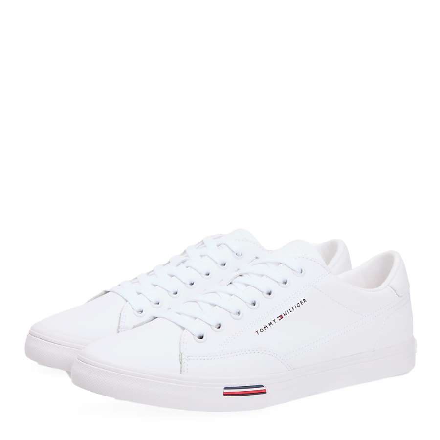 leather-sneakers-with-a-distinctive-midsole
