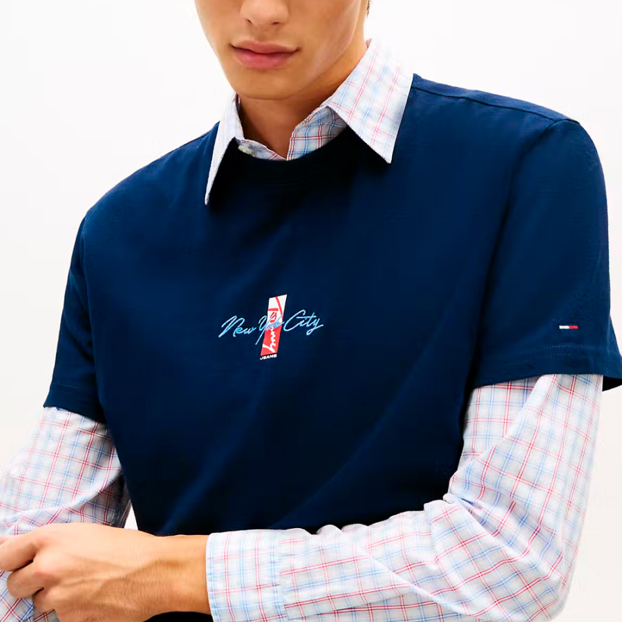 regular-sign-block-t-shirt