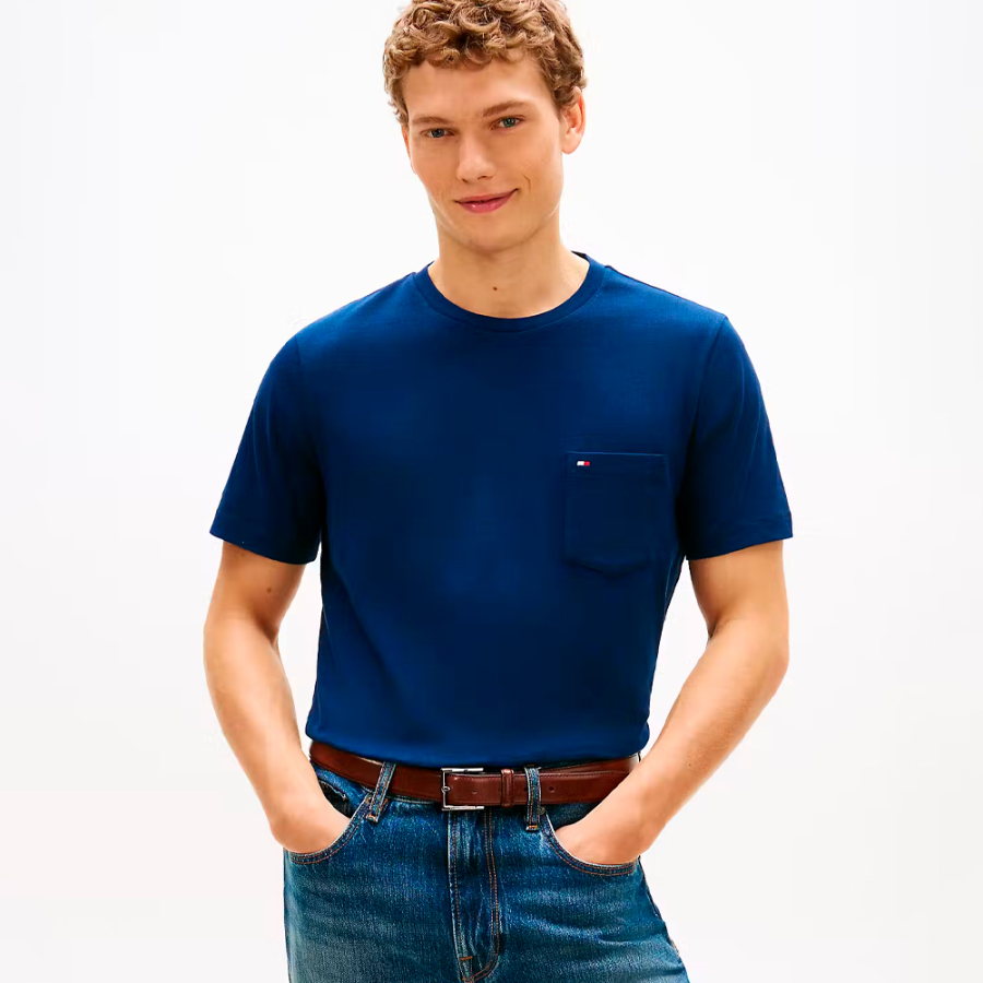 t-shirt-in-maglia-con-scollo-rotondo t-shirt-in-maglia-con-scollo-rotondo