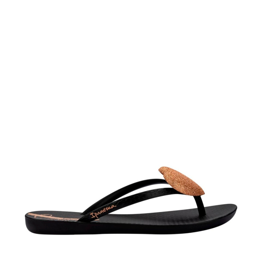 cristina-pedroche-women-s-flip-flops cristina-pedroche-women-s-flip-flops