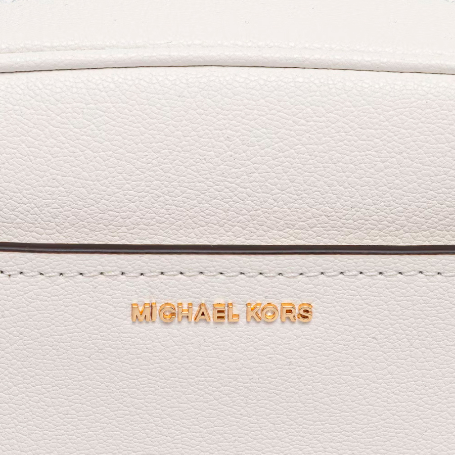 small-leather-camera-shoulder-bag-for-jet-set