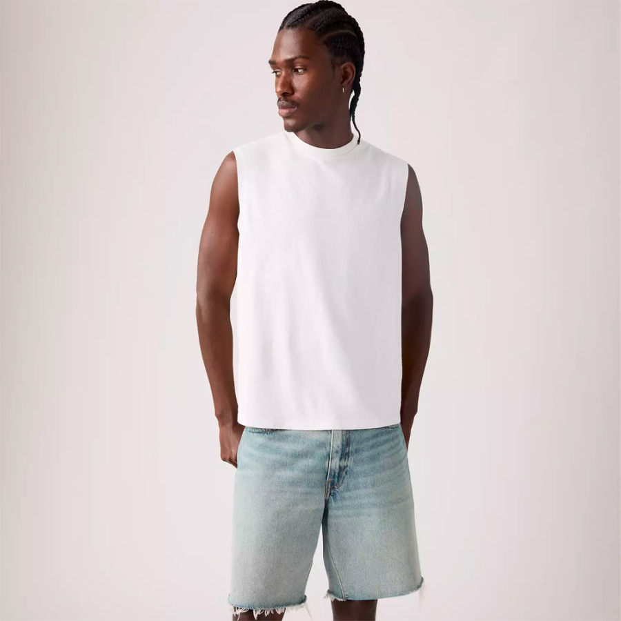 t-shirt-senza-maniche-con-scollo-a-v