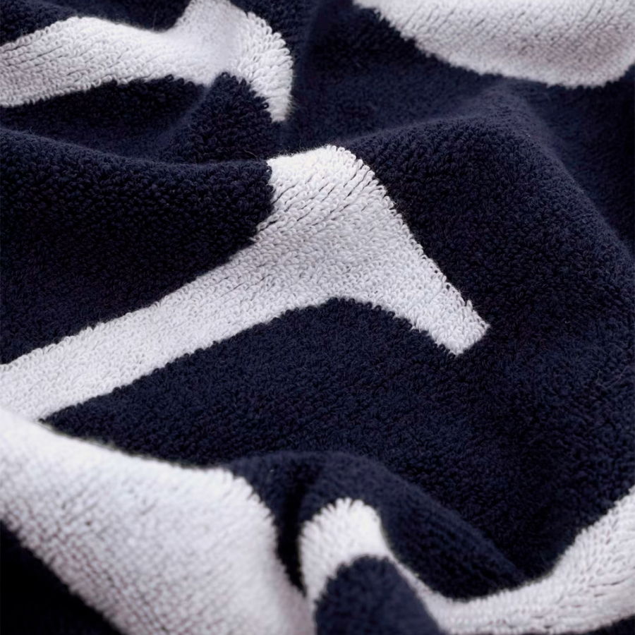 beach-towel-with-logo beach-towel-with-logo